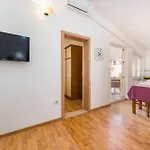 Apartment Toni Podaca